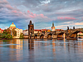 Europe, Czech Republic, Prague. Charles bridge and Vltava river in, Prague, Czech Republic.
