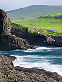 Die Insel Mykines, Teil der Färöer Inseln im Nordatlantik. Europa, Nordeuropa, Dänemark, Färöer Inseln