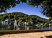 View from the Kurpark promenade to the fountain in the Lahn, villas and the Russian Church, Bad Ems, Rhineland-Palatinate, Germany