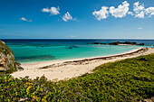 Dragon Cay and Mudjin Harbour Beach, Middle Caicos, Turks and Caicos Islands, Caribbean.
