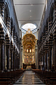 Interior of the Genoa Cathedral: central aise, Genoa, Liguria, Italy.