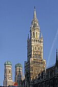 Frauenkirche und Neues Rathaus, Marienplatz, München, Oberbayern, Bayern, Deutschland