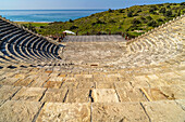 Das griechisch-römische Theater in der antiken Stadt Kourion, Episkopi, Zypern, Europa