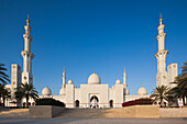 Vereinigte Arabische Emirate, Abu Dhabi. Scheich-Zayid-bin-Sultan-Moschee