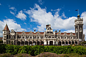 Neuseeland, Südinsel, Otago, Dunedin, Dunedin Railway Station, Baujahr 1906, außen