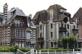 Häuser in Deauville, Normandie, Frankreich