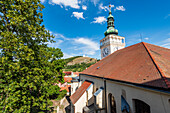 Blick von der Wenzelskirche zum Heiligen Berg, Mikulov, Südmähren, Tschechische Republik
