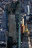 Blick vom Empire State Building auf den ConEdison Tower (links), den Madison Square Park Tower und den MetLife Tower, Manhattan, New York, New York, USA