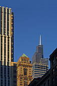 Blick auf Hochhäuser der East Side von Midtown Manhattan mit dem Mercantile Building and One Vanderbilt, New York, New York, USA