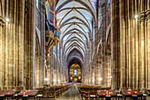 Nave of Strasbourg Cathedral, Notre Dame de Strasbourg, Strasbourg, Strasbourg, UNESCO World Heritage Site Strasbourg, Alsace, Grand Est, France