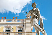 Portugal, Lisbon, Statue outside of Royal Palace