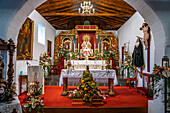 Die zur Bajada geschmückte Kirche Parroquia Nuestra Señora de la Salud in Arure, La Gomera, Kanarische Inseln, Spanien 