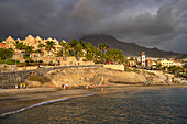 Der Strand Playa del Duque, Costa Adeje, Teneriffa, Kanarische Inseln, Spanien
