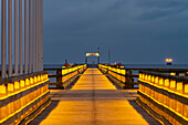 Seebrücke, Seebad Binz, Insel Rügen, Mecklenburg-Vorpommern, Deutschland, Europa