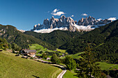 Geisler Group, Geislerspitzen seen from Funes Valley, Dolomites, Alps, South Tyrol, Italy, Europe