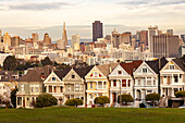 Victorian houses Painted Ladies at Alamo Square and the Skyline of San Francisco, California, United States of America, USA