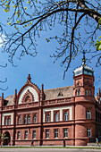 Stadtbibliothek in der Altstadt von Veszprém, Landkreis Veszprém, Ungarn