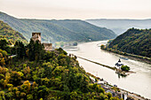 Burg Gutenfels und Burg Pfalzgrafenstein, Kaub, Oberes Mittelrheintal, UNESCO-Weltkulturerbe, Rheinland-Pfalz, Deutschland