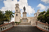 Church &quot;Rectoría El Jesús Tercera Orden&quot;, Mérida, capital of Yucatán, Mexico, North America, Latin America