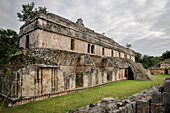 Tempelruinen in Kabah, Ruinenstadt der Maya, Ruta Puuc, Mexiko, Lateinamerika, Nordamerika, Amerika