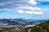 Costa Blanca, Spanien, Blick vom Col de Rates auf Montgo u. Küste