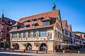Historische Häuser am Marktplatz von Haslach im Kinzigtal, Schwarzwald, Baden-Württemberg, Deutschland