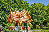 Chulalongkorn fountain at the Thai-Sala in the spa gardens of Bad Homburg, Taunus, Hesse, Germany
