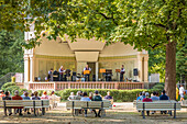 Spa concert in the concert shell at the orangery in the spa park in Bad Homburg, Taunus, Hesse, Germany