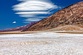 Farbenfroher Death Valley Nationalpark im Frühling, Kalifornien, USA