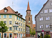 Stadtkirche St. Michael am Kirchenplatz, Blick von der Gustavstraße in Fürth in Bayern, Deutschland