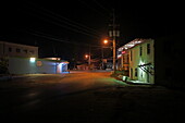 Ortsansicht bei Nacht, George Town, Exuma, Exuma Cays, Exuma Island, Bahamas