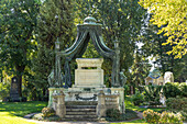 Grab auf dem Wiener Zentralfriedhof, Wien, Österreich, Europa