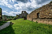 Ruinen von Burg Rheinfels mit Blick in die Landschaft des vorderen Hunsrücks, Oberes Mittelrheintal, St. Goar, Rheinland-Pfalz, Deutschland