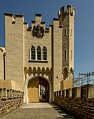 Stolzenfels Castle, gatekeeper's house, portal to the castle, Koblenz, Upper Middle Rhine Valley, Rhineland-Palatinate, Germany