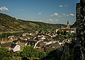 Blick von der Stadtmauer auf die Altstadt und das Rheintal, Oberwesel, Oberes Mittelrheintal, Rheinland-Pfalz, Deutschland