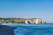 View of the Etretat and Falaise d&#39;Aval chalk ledges