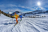 Man and woman on ski tour ascending to Kleiner Frauenkogel, Kleiner Frauenkogel, Rosental, Karawanken, Carinthia, Austria