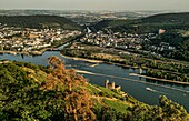 Evening mood in the Rhine Valley, view from the Rossel vantage point on the Niederwald to the ruins of Ehrenfels Castle, the Mouse Tower and the Rhein-Nahe-Eck in Bingen, Upper Middle Rhine Valley, Rhineland-Palatinate/Hesse, Germany