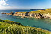 Bucht bei Port Gaverne, Port Isaac, Cornwall, England, Großbritannien, Europa  