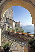 Santa Caterina del Sasso, Leggiuno, Lago Maggiore, Lombardei, Italien