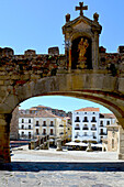Caceres, Spain, Extremadura, Arc of the Stars, from the old town, to the Plaza Mayor, in the city center