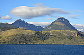Argentinien; Provinz Tierra del Fuego; an der Grenze zu Chile; Beagle Kanal; in der Nähe von Ushuaia; Gebirge im Süden von Feuerland