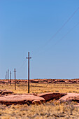 Stromleitungen in der Landschaft von Arizona, USA