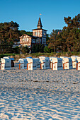 Beach chairs, behind them Villa Quisisana, Binz, Rügen Island, Mecklenburg-Western Pomerania, Germany