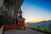 Wildkirchli, sunrise, below Ebenalp, Weissbad, Alpstein, Canton of Appenzell Innerrhoden, Switzerland
