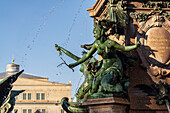Mendebrunnen vor der Leipziger Oper am Augustusplatz, Leipzig, Sachsen, Deutschland