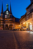 Historic town hall, old town with half-timbered houses, Harz town of Wernigerode, Saxony-Anhalt, Germany