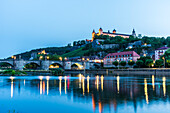 Alte Mainbrücke und Festung Marienberg in Würzburg, Unterfranken, Franken, Bayern, Deutschland