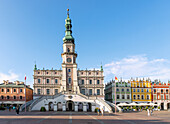 Rathaus (Ratusz) und Armenische Häuser (Kamienice Ormiańskie) am Rynek Wielki in Zamość in der Wojewodschaft Lubelskie in Polen