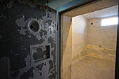Gedenkstätte Berlin-Hohenschönhausen, Deutschland. Von 1945 bis 1990 waren im Gefängnis über 20.000 Menschen inhaftiert